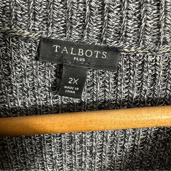 Talbots Plus sweater, size 2x. Marled gray, front seam, split turtleneck. - Picture 5 of 10